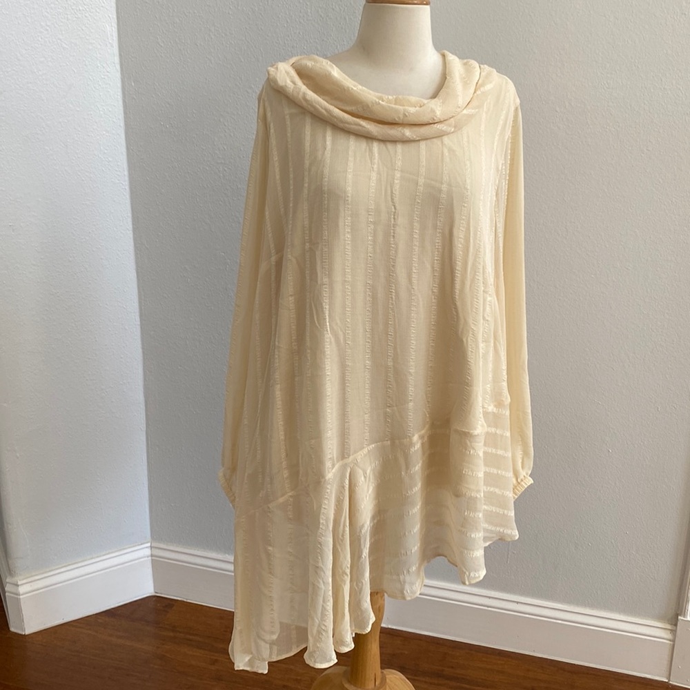 Soft Surroundings Cream Neapolitan Layered Chiffon Tunic Size 1X